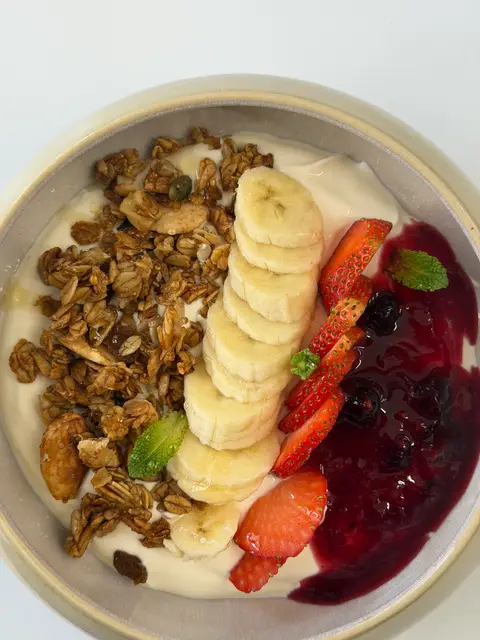 Iogurt amb granola
